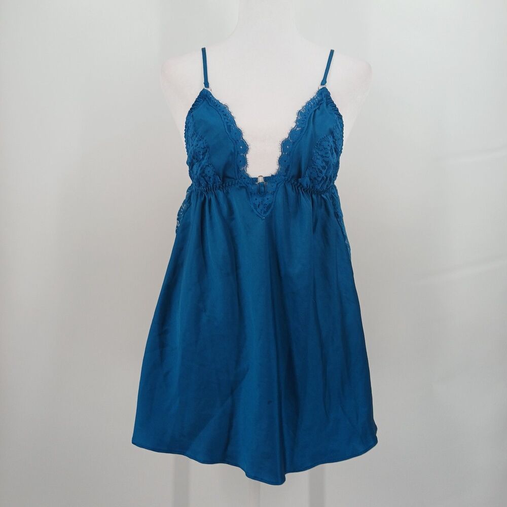 Victoria's Secret Teal Blue Lace Trim V-Neck Camisole Slip babydoll lingerie L